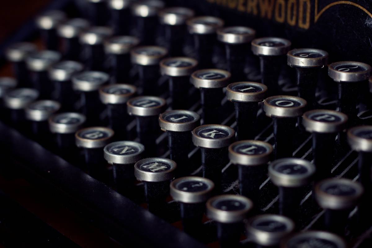 Why Psychological Horror Short Stories Stick in Your Head (And How to Find or Write the Best Ones)